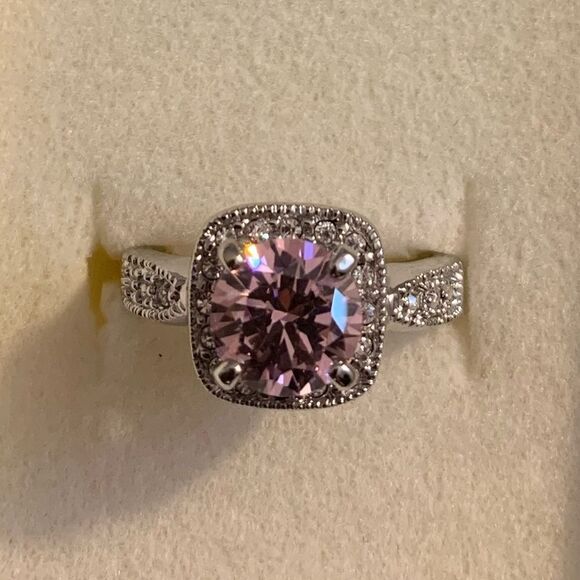 Silver cubic zirconia pink stone ring size 10 - Picture 3 of 8